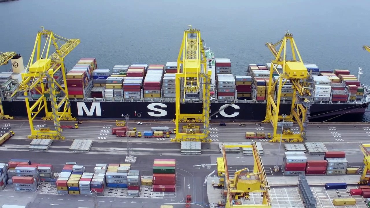 Moin moin statt Ni hao: Hamburger kaufen Anteile am Hafen von Triest