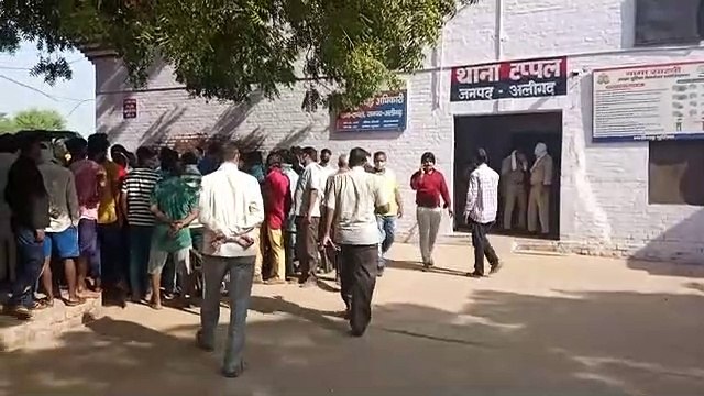 टप्पल पुलिस ने भीम आर्मी चीफ़ चंद्रशेखर को किया अरेस्ट