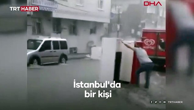 Sele kapılan dolabın peşinden koştu