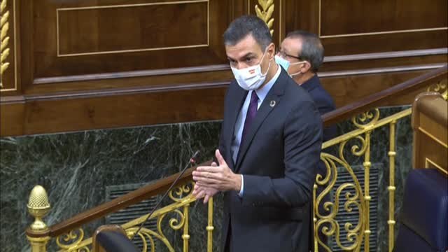 Sánchez anuncia que la presidenta de la CE acudirá a la próxima conferencia de presidentes