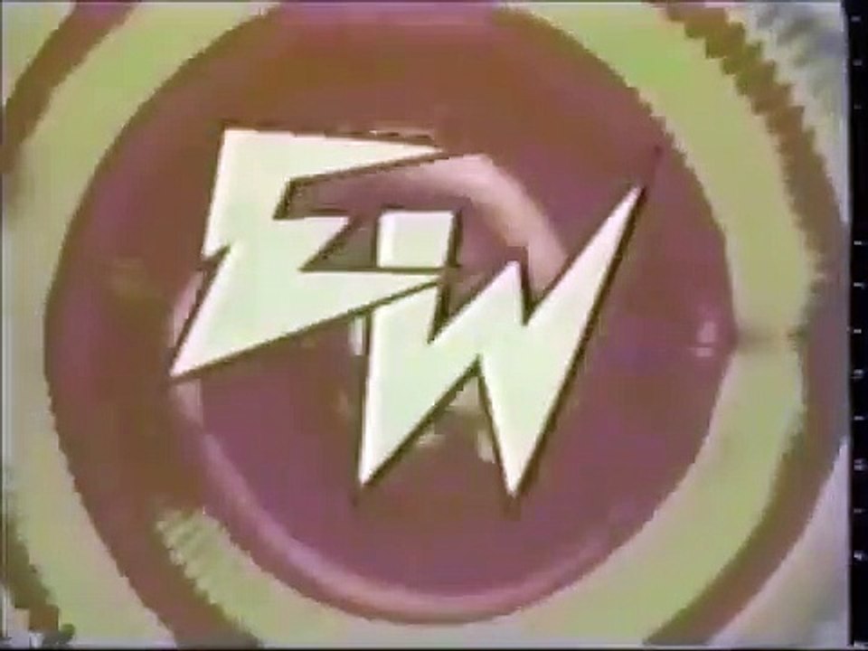 fourth episode : Electric woman and dynamo girl in witches try to kidnap the dynamo girl