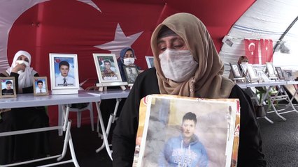 Diyarbakır annelerinin oturma eylemine bir aile daha katıldı