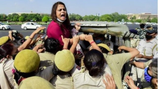 Hathras rape victim's body cremated forcibly: Why were UP cops in a hurry?