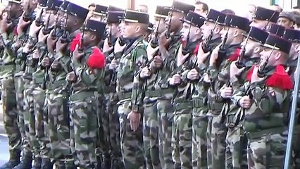 LA MARSEILLAISE chantée par le 1er RAMa (1er regiment d'artillerie de marine)l
