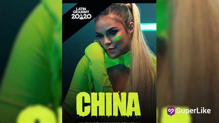 El baile de Karol G en el que escote le jugó una mala pasada y mostró de más