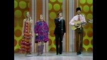 The Mamas & The Papas - Monday, Monday (Live On The Ed Sullivan Show, December 11, 1966)
