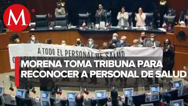 Con manta, morenistas toman tribuna del Senado para agradecer al personal médico