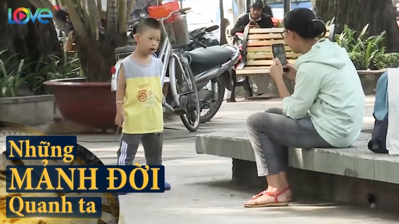 Cảm phục trước sự MẠNH MẼ và TÌNH YÊU VÔ BỜ BẾN của mẹ trẻ MỘT MÌNH chăm con bệnh down