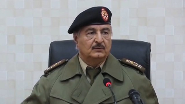 اتهم بارتكاب جرائم حرب بليبيا.. القضاء الأميركي يقبل دعوى ضد حفتر