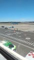 Los vuelos especiales siguen arribando al interior del país. Hoy llegó al Aeropuerto Int. Pte. Perón de Neuquén el vuelo de Austral con 60 médicos y e