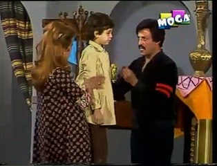 سمير غانم وابنه اللي انضرب في ايده بوش ولد ثاني - مسرحية الانفجار الجميل