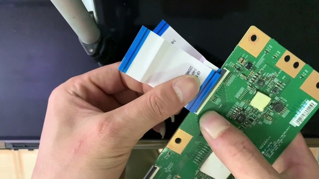 Sửa Lỗi Nháy Ảnh Trên Tivi Sony 43,49X7000E