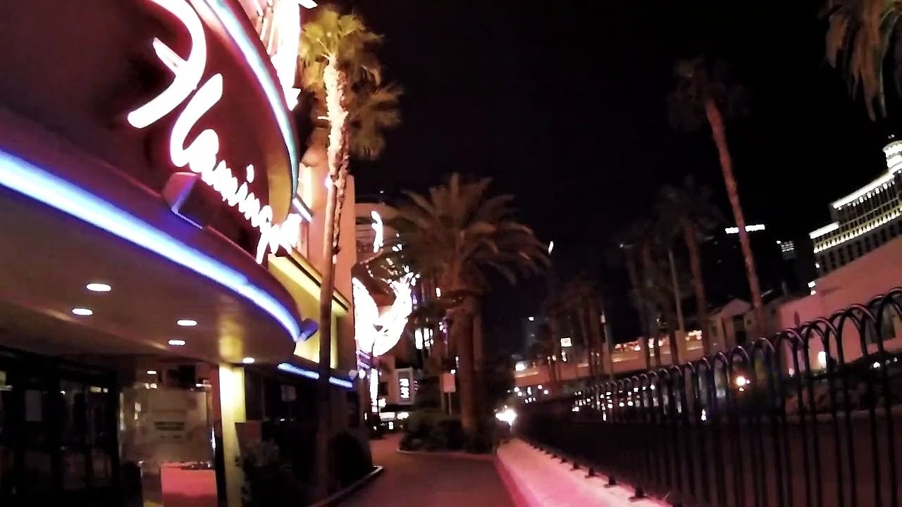 21Las Vegas Strip dead/ La bande de Las Vegas est morte /La tira de Las Vegas está muerta /Las Vegas Strip está morta /Las Vegas Strip ist tot