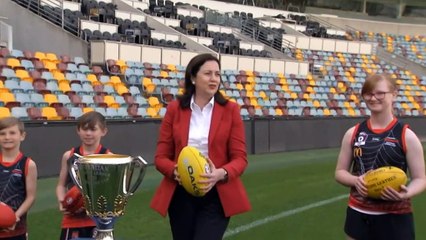 Hardcore Victorian AFL fans quarantine in NT