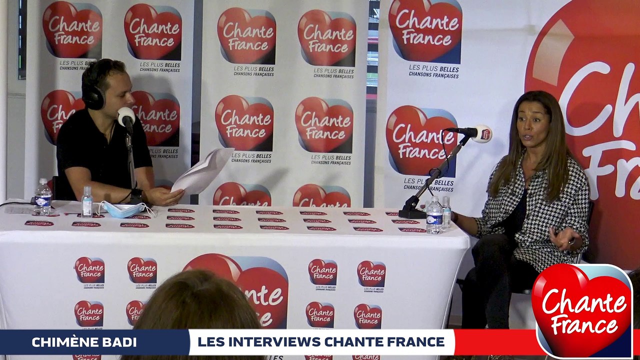 La chanteuse Chimène Badi revient sur sa métamo...