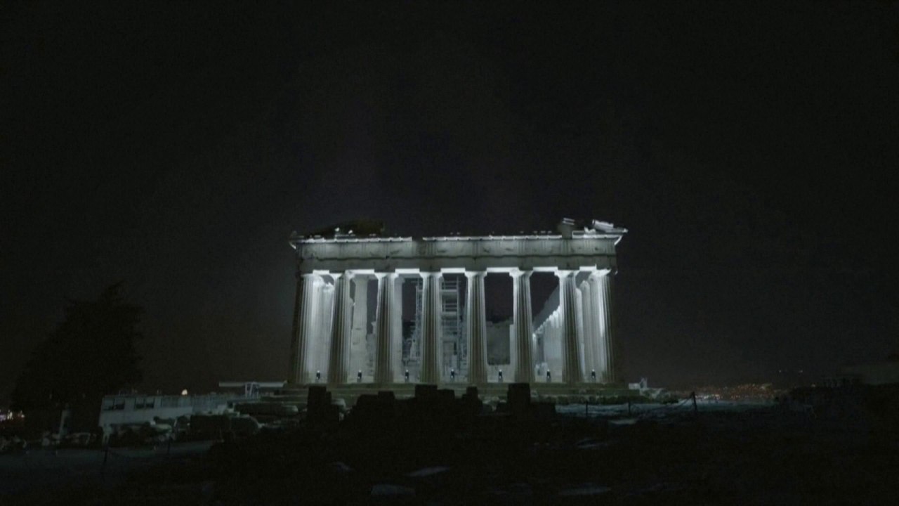 L'Acropole d'Athènes s'illumine d'un nouvel éclairage