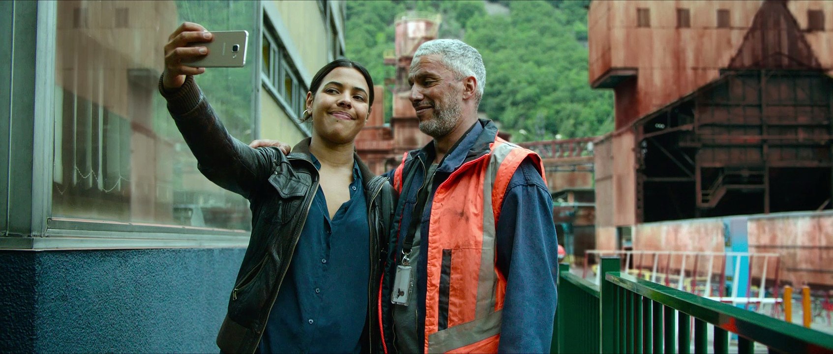 Bande-annonce ROUGE (sortie le 11 août 2021)
