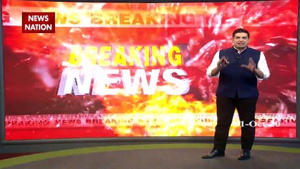 UP Police manhandles Rahul-Priyanka on the way to Hathras