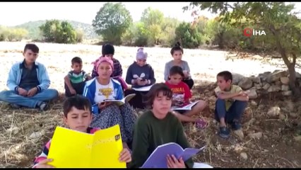 Online derse katılabilmek için tepe tepe geziyorlar