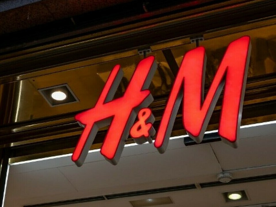 Mitarbeiter ausspioniert: H&M soll 35 Millionen Euro Strafe zahlen