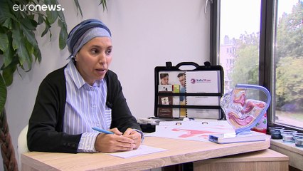 Il certificato di verginità che fa discutere in Europa