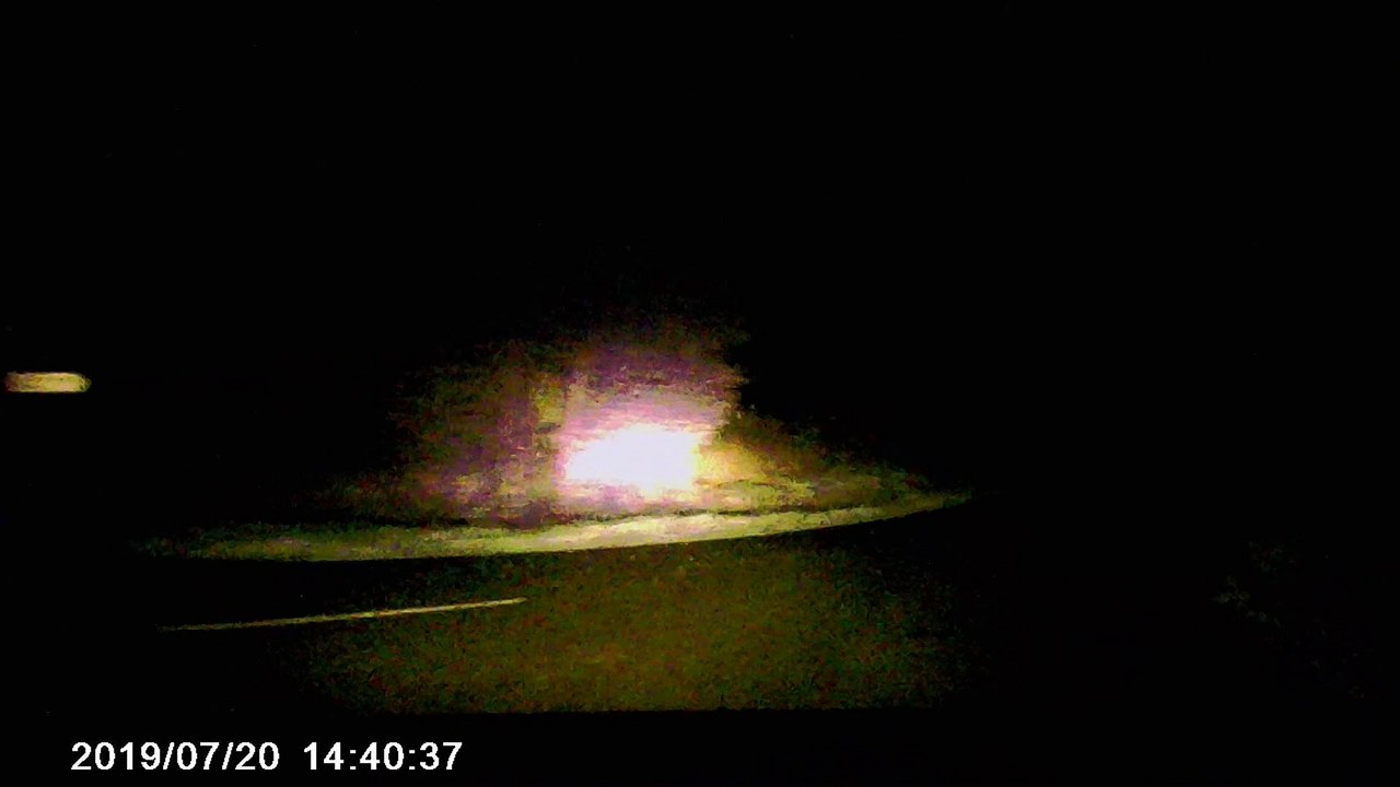 route de campagne filmée  la nuit  HD 1080P