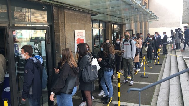 Repas à 1€ pour les étudiants boursiers : « Une mesure pérenne », assure le ministre