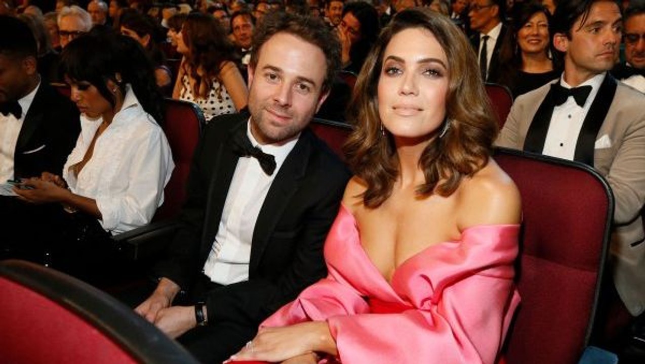 Mandy Moore and Taylor Goldsmith’s Relationship Timeline