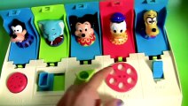 Mickey Pop Up Pals Dumbo Pateta Pluto e Pato Donald Brinquedos Surpresa de bebê em Portugues BR