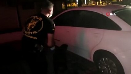 3 kilo 774 gram metamfetamin, torbacılara ulaşmadan yakalandı