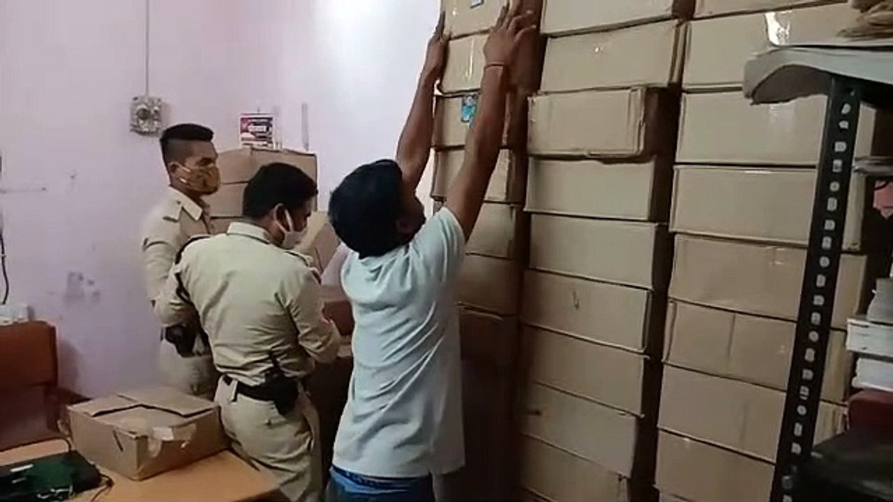 उज्जैन पुलिस ने 12 घण्टे  में पकड़ी  लाखो की अवै...