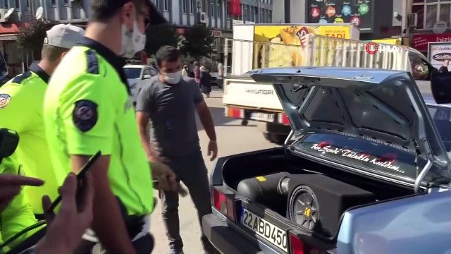 Emniyet kemersiz sürücülere ve modifiyeli araçlara ceza yağdı