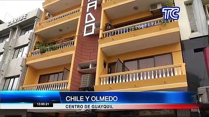Un hombre atacó con un cuchillo a su pareja en el cuarto de un hotel
