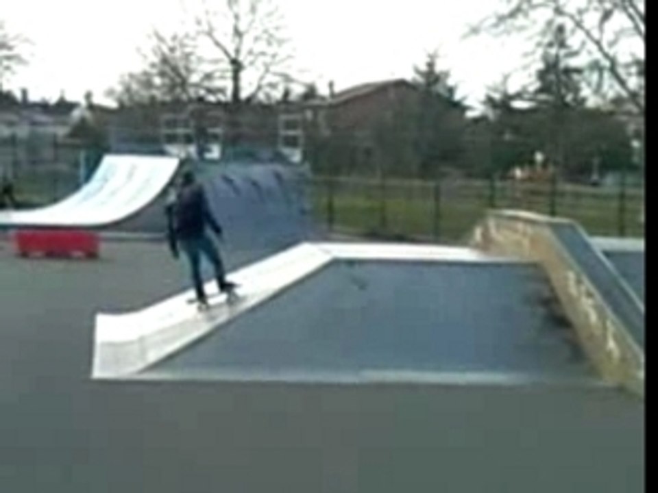 Skater x)