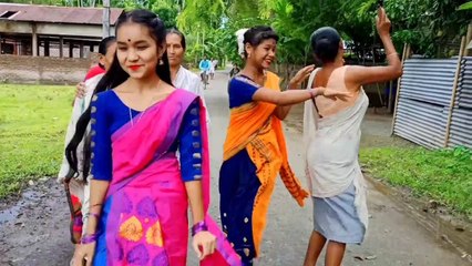 Sip sip koi borxon (Ebasi ) cover dance by  by Junali ,Borkha and Cheema...