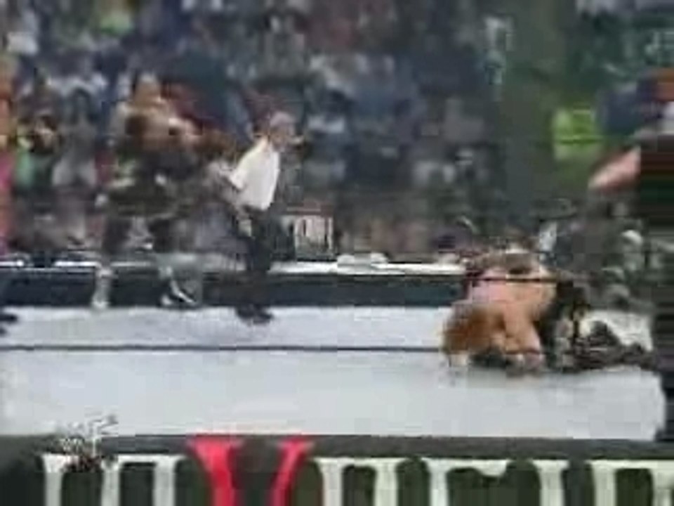 6 Man Invasion Tag Match