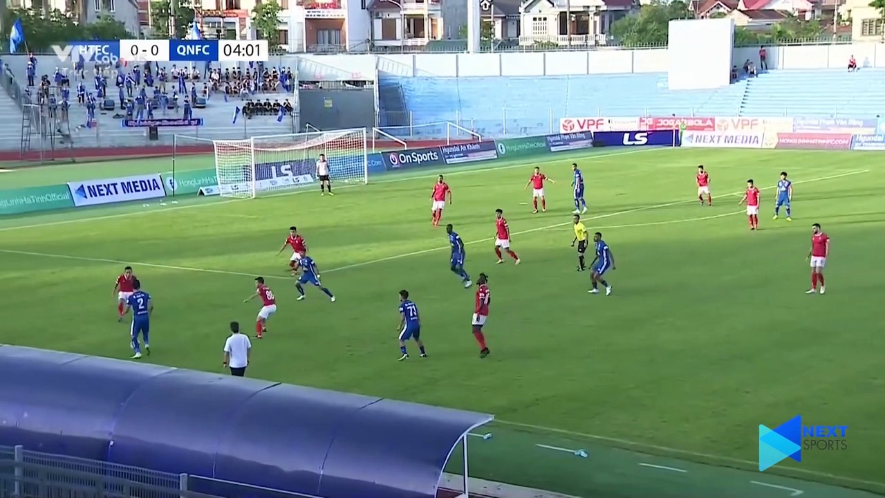 Highlights - Hồng Lĩnh Hà Tĩnh - Quảng Nam FC - 1 thẻ đỏ, 5 bàn thắng và Top 8 vẫy gọi - NEXT SPORTS