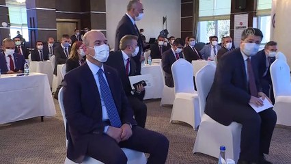 Soylu: '(Kimlik kartlarına e-imza yüklenmesi) TÜBİTAK ile çalışmalarımızı tamamlıyoruz' - ANKARA
