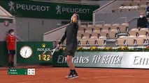 French Open 2020 - Casper Ruud produces mesmerising tweener lob against Dominic Thiem
