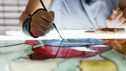 فنانون لبنانيون ينهضون بواجب ترميم تحف بيروت المتضررة من الانفجار