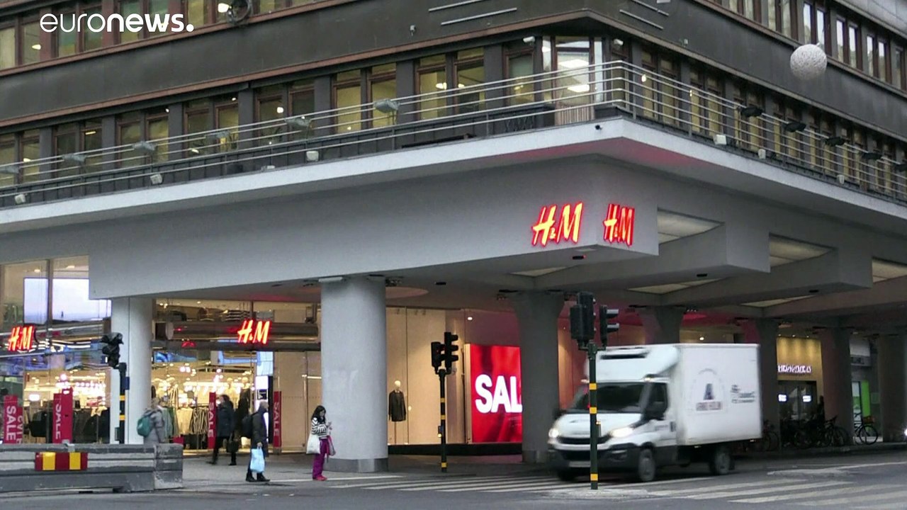 Covid: H&M taglia e punta sul web