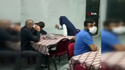 İzmir'de kumar operasyonu: 123 kişiye 171 bin ceza