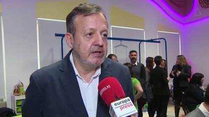 Dimite el consejero Alberto Reyero apelando a la "unidad"