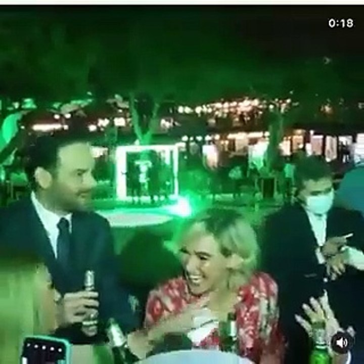 ️Video de Cynthia Viteri bebiendo alcohol y sin mascarilla se hace viral