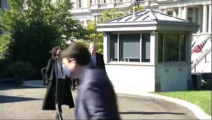 Positif au Covid-19, Trump confiné à la Maison Blanche avec des "symptômes légers"