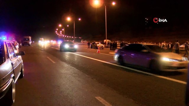 Düğün konvoyundaki kazada camdan fırlayan sürücü öldü