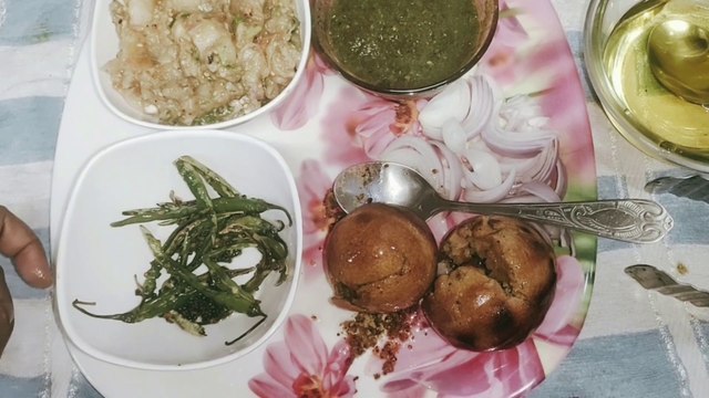 LITTI CHOKHA BIHAR KI RECIPE IN HINDI | बिहारी भाइयों की प्रशिद्ध लिट्टी चोखा एक बार जरूर खायें |