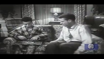 Classic TV Shows - The Adventures of Ozzie and Harriet - "Parental Guidance" (1953 Season 2)