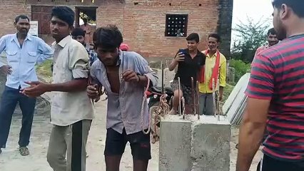 चोरी के आरोप में ग्रामीणों ने हाथ बांधकर दी तालिबानी सजा