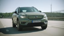 Volvo XC40 Recharge P8 in Sage Green